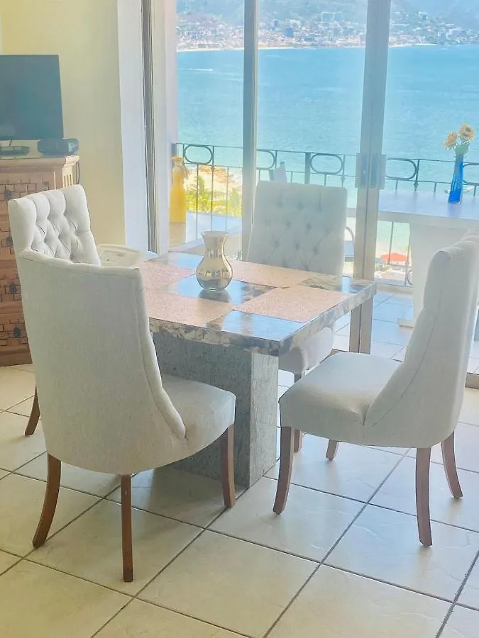 Condominio Con Vista Al Mar Piso 12 En Puerto Vallarta Mexico